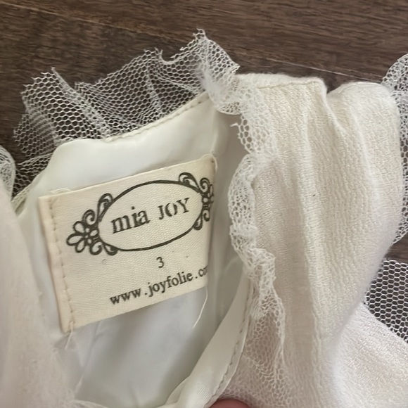 Joyfolie ivory and black dress - Picture 2 of 3